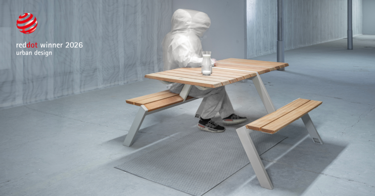 Zastávka na U6. Pohodlný nástup i výstup. Řešení s cenou Red Dot Design Award